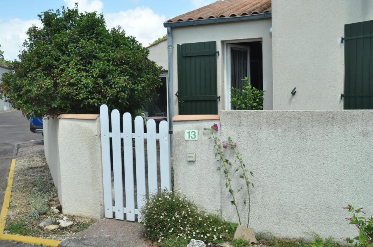 הוילה Grand-Village-Plage Pavillon Des Loritz מראה חיצוני תמונה